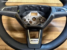 MF volant černá kůže Octavia 3 SCOUT - 2