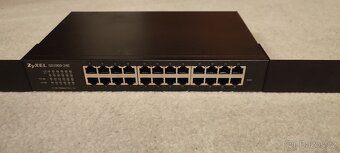 ZyXEL GS1900-24E - 2