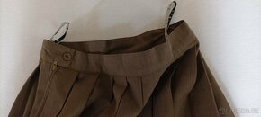 Dvě dámské krátké sukně vel. 36 - 2