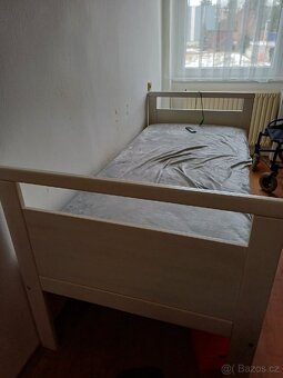 PODÁM POLOHOVACÍ ROŠT + POSTEL - 2