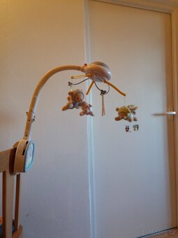 Kolotoč pro vaše děťátko - 2