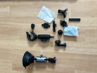Insta360 X5 - 2