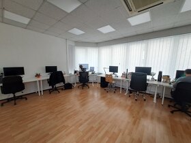 Kancelář. celek  72 m2 - Brno s parkováním ul.Špitálka - 2