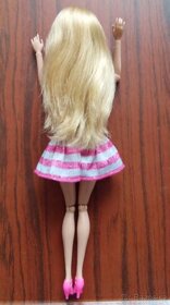 Barbie Mattel  . - 2