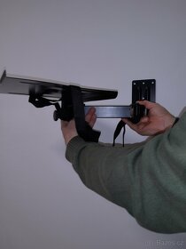 Držák na televizi, monitor, nebo něco podobného - 2