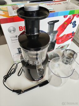 Bosch MESM731M – šnekový odšťavňovač, TOP STAV, kompletní - 2