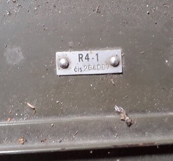 Radiostanice vysílačka R 4-1 - 2