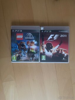 PS3 s dvěma ovladači + 2 hry - 2