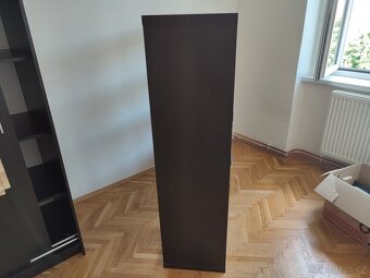 Knihovna Ikea - 2