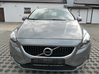 Volvo V 40 2.0 D2 ECO KINETIC vozidlo po prvním majiteli - - 2