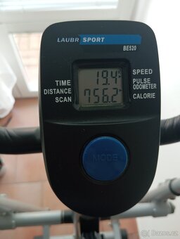 Eliptický trenažér Laubr Sport BE520 - 2