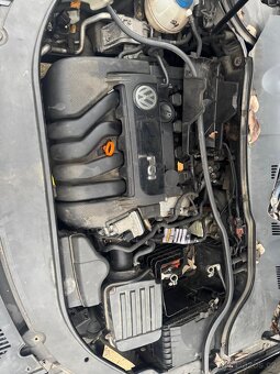 2.0 fsi 110 kw BLR BVX Na dily Passat Octavia - 2