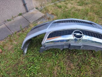 Přední nárazník Vectra c facelift - 2