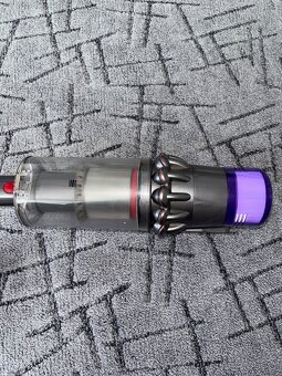 Dyson V11 Absolute - 2
