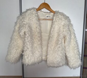 Chlupaty kabatek H&M 134/140 - 2