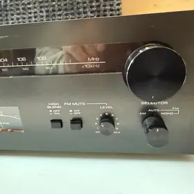 Akai AT-2400 stereo tuner - 2