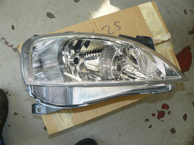 Opel SVETLA ORIGINAL Astra,  Vivaro, Traffic, Corsa - 2