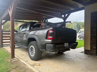 DODGE RAM TRX 6.2 V8 720PS - 2