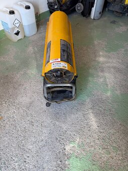 Prodám Mobilní naftové topidlo B180 s přímým spalováním o vý - 2