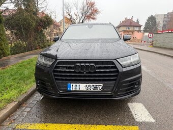 Audi Q7 2018 -odpočet DPH - 2