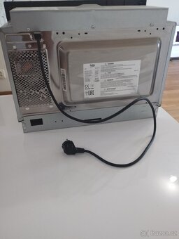 Mikrovlnná trouba Beko - 2