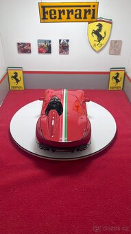 Ferrari Monza SP1 1:18 Bburago Signature - 2