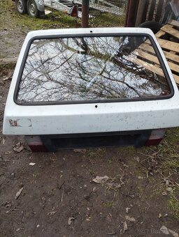 Páté dveře Škoda favorit - 2