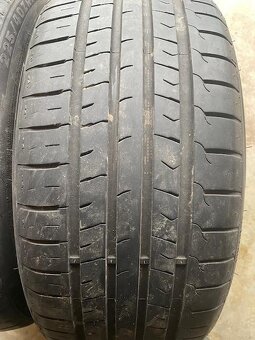 Pneu Tomket 225/40ZR18 W - 2