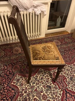 Starožitná židle - 2