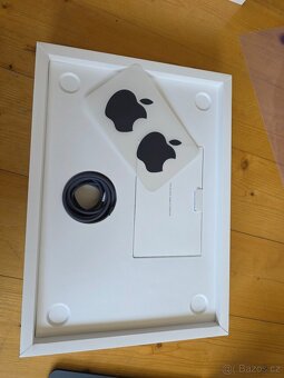 Macbook Air 15'' M2/8GB RAM/256 SSD - 2