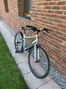 Městské kolo B-Twin - 2