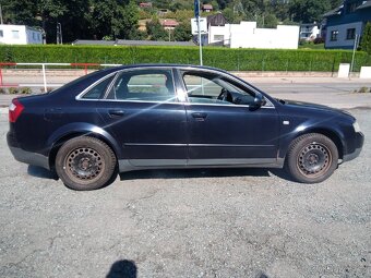 Audi A4 2.5TDi quattro - 2