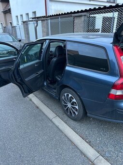 Volvo v50 2.0d 100kw 2006 - 2