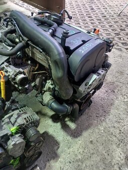 Motor 2,0 tdi 103kw TYP: BKP dovoz kompletní - 2