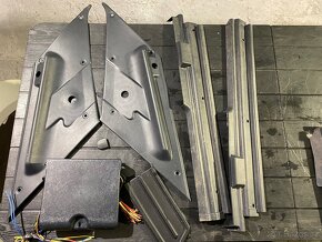 Interiérové plasty škoda favorit černé - 2