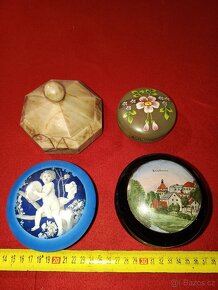 Dózy s víky - skleněný, smaltovaná, mramorová atd. - 2