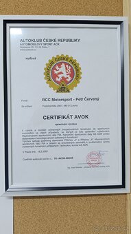 Závodní bezpečnostní rám - 2