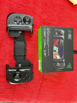 Obladač Gamepad Razer Koshi pro Android - 2