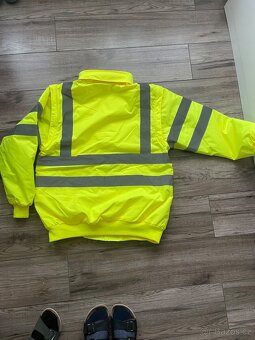 Nová reflexní pracovní bunda - 2