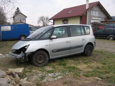 Prodám díly na Renault Espace 1.9DCI 2003 - 2