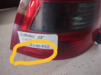 Zadní světla Citroen C5 sedan - 2