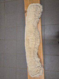 Podbřišník s beránkem 65cm - 2