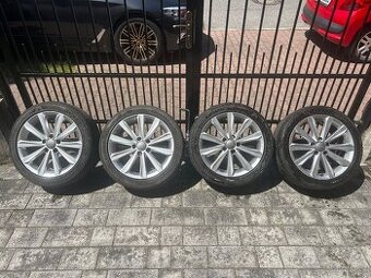 Alu Škoda/VW/Audi 225/45/17 s letními pneu - 2