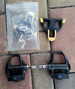 Pedály Shimano Ultegra (karbon) - silniční kolo - 2