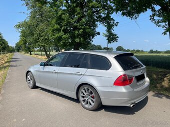 BMW E91 318i - 2