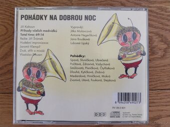 Jiří Kahoun: Příběhy včelích medvídků - 2