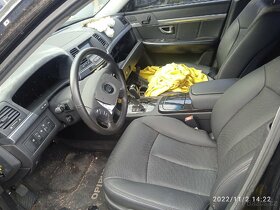 Kia Opirus 3.8 edit - 2
