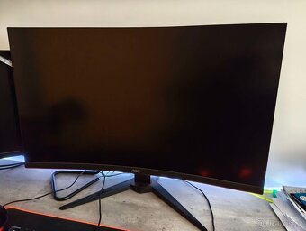 AOC monitor 32" 165hz - 2