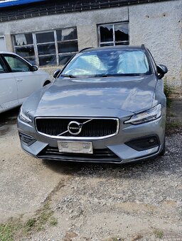 Volvo V60 2020 rok 2.0 D4 AWD - 2