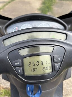 Piaggio X9 Amalfi 180ccm - 2